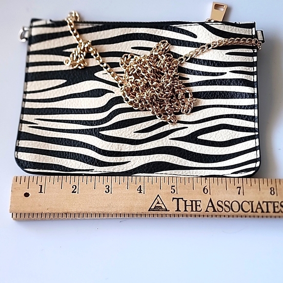 Zebra Print Small Crossbody Bag, Zip Closure with Chain Strap. - Picture 7 of 8